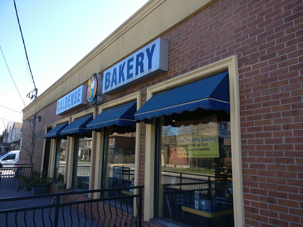 Caldense Bakery | 3497 Dundas St W, York, ON M6S 2S1, Canada | Phone: (416) 761-9499