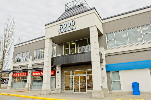 Burke Mountain Denture Clinic | 2850 Shaughnessy St Unit 6211, Port Coquitlam, BC V3C 6K5, Canada | Phone: (604) 944-4910