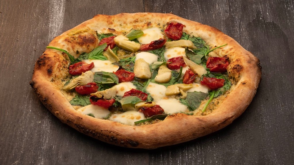 Pomodori Pizzeria | 686 St George Blvd, Moncton, NB E1E 2C6, Canada | Phone: (506) 383-3473