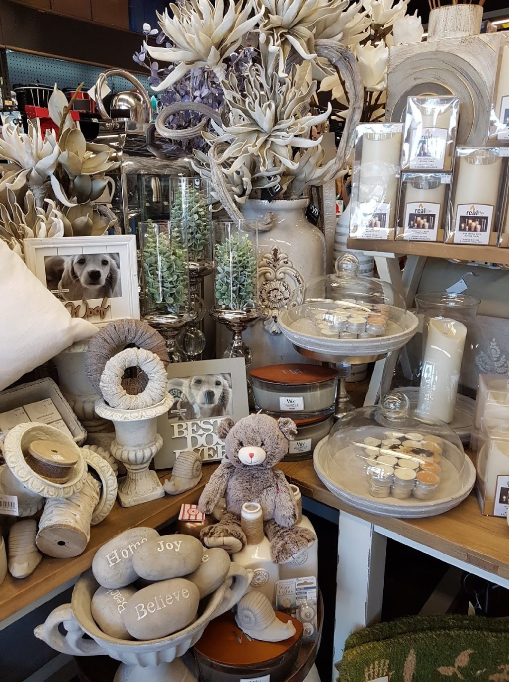 Westgate Village Home Hardware | 130 Cedar St, Cambridge, ON N1S 1W4, Canada | Phone: (519) 623-3839