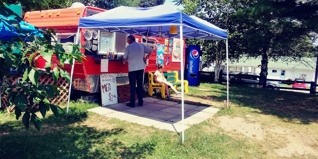 Casse Croûte Chez Sharly | 11650 Rue du Clairon, Trois-Rivières, QC G0X, Canada