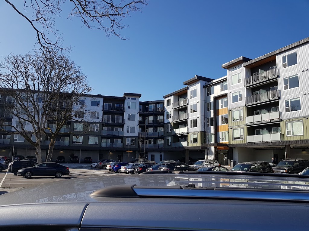 The Star on Goldstream | 1085 Goldstream Ave, Victoria, BC V9B 4G4, Canada | Phone: (778) 404-1892