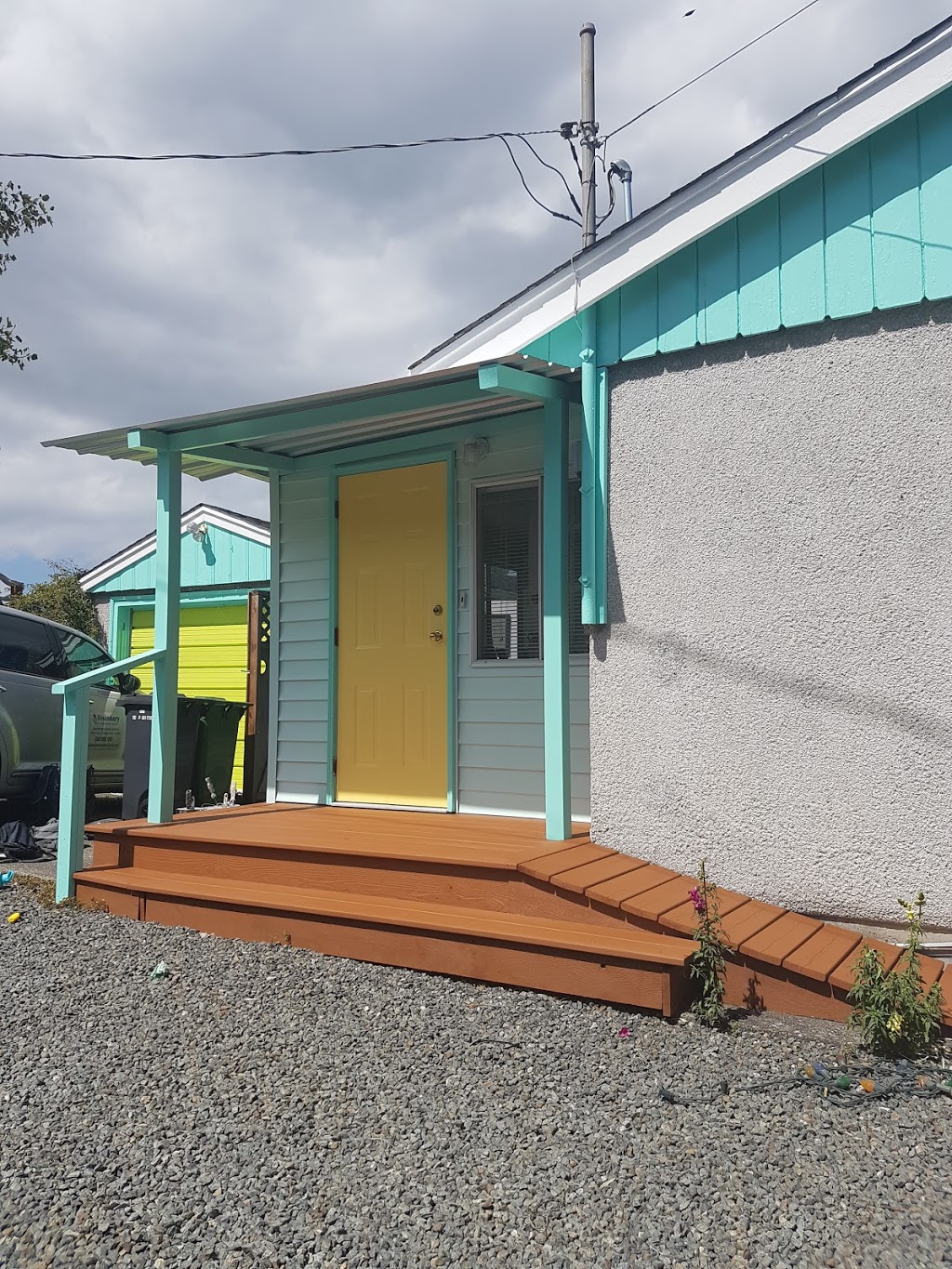 Islanders Choice Painting Co. | 24-1240 Newport Ave, Victoria, BC V8S 5E7, Canada | Phone: (250) 208-1787