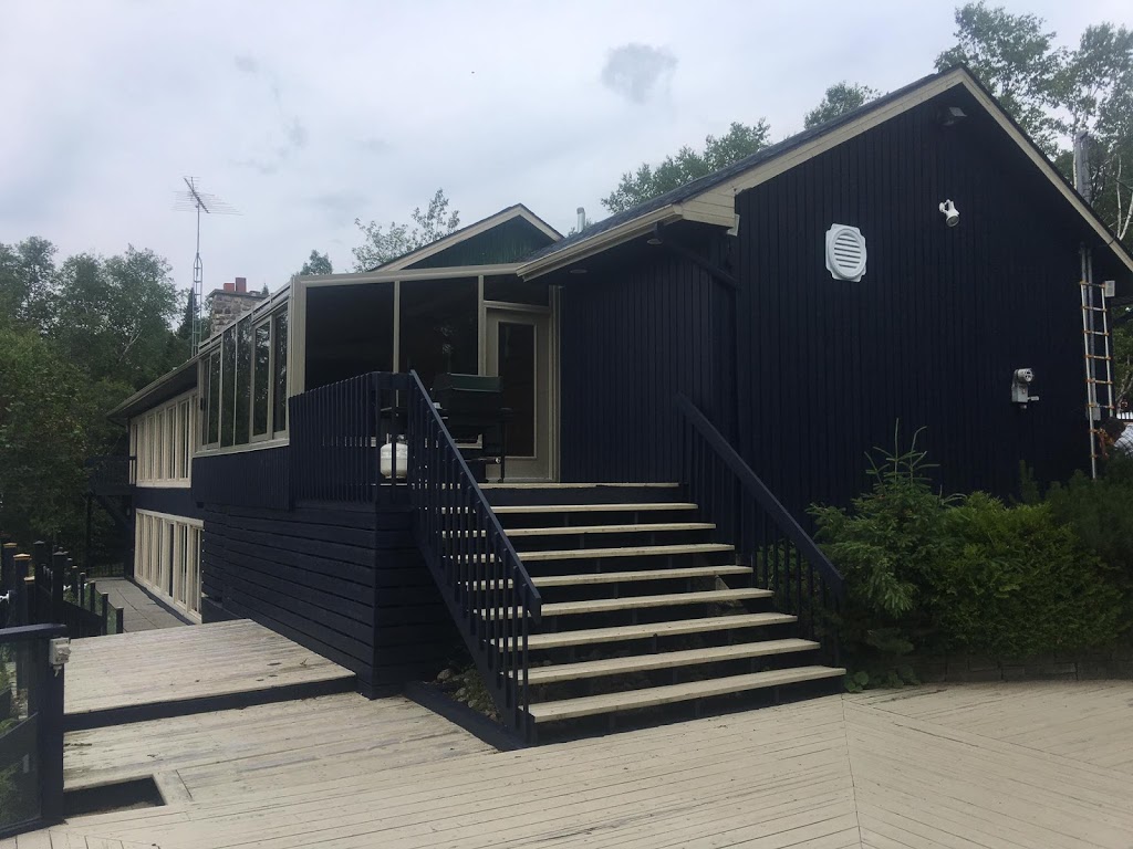 Belmon Toitures Montréal | 1092 7e Ave, Pointe-aux-Trembles, QC H1B 4J4, Canada | Phone: (438) 824-9466