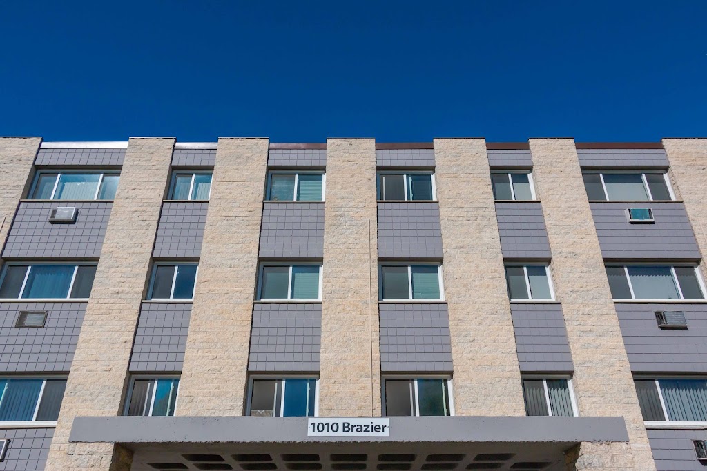 Radmon House Apartments | 1010 Brazier St, Winnipeg, MB R2K 2P4, Canada | Phone: (204) 296-0349