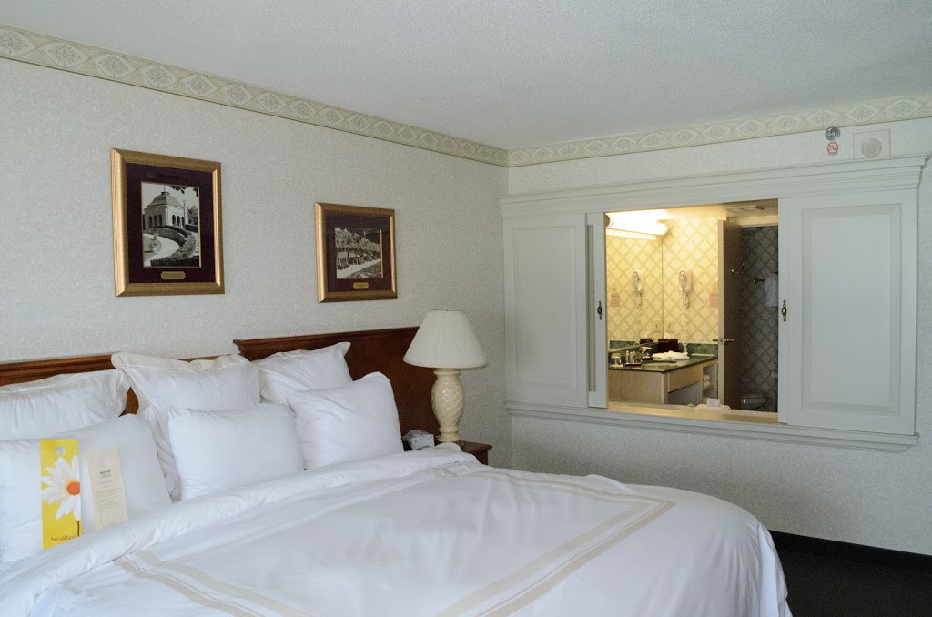 Marriott Niagara Falls Hotel Fallsview & Spa | 6740 Fallsview Blvd, Niagara Falls, ON L2G 3W6, Canada | Phone: (888) 501-8916