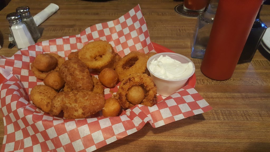 Tailgates Bar & Grill | 200 Fitch St, Welland, ON L3C 4V9, Canada | Phone: (905) 714-9999
