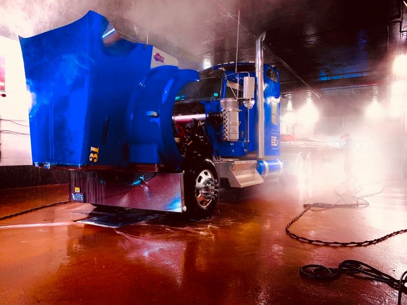 Transports Potvin & Max Quality | 470 Rue Principale, Saint-Mathieu, QC J0L 2H0, Canada | Phone: (450) 632-2032