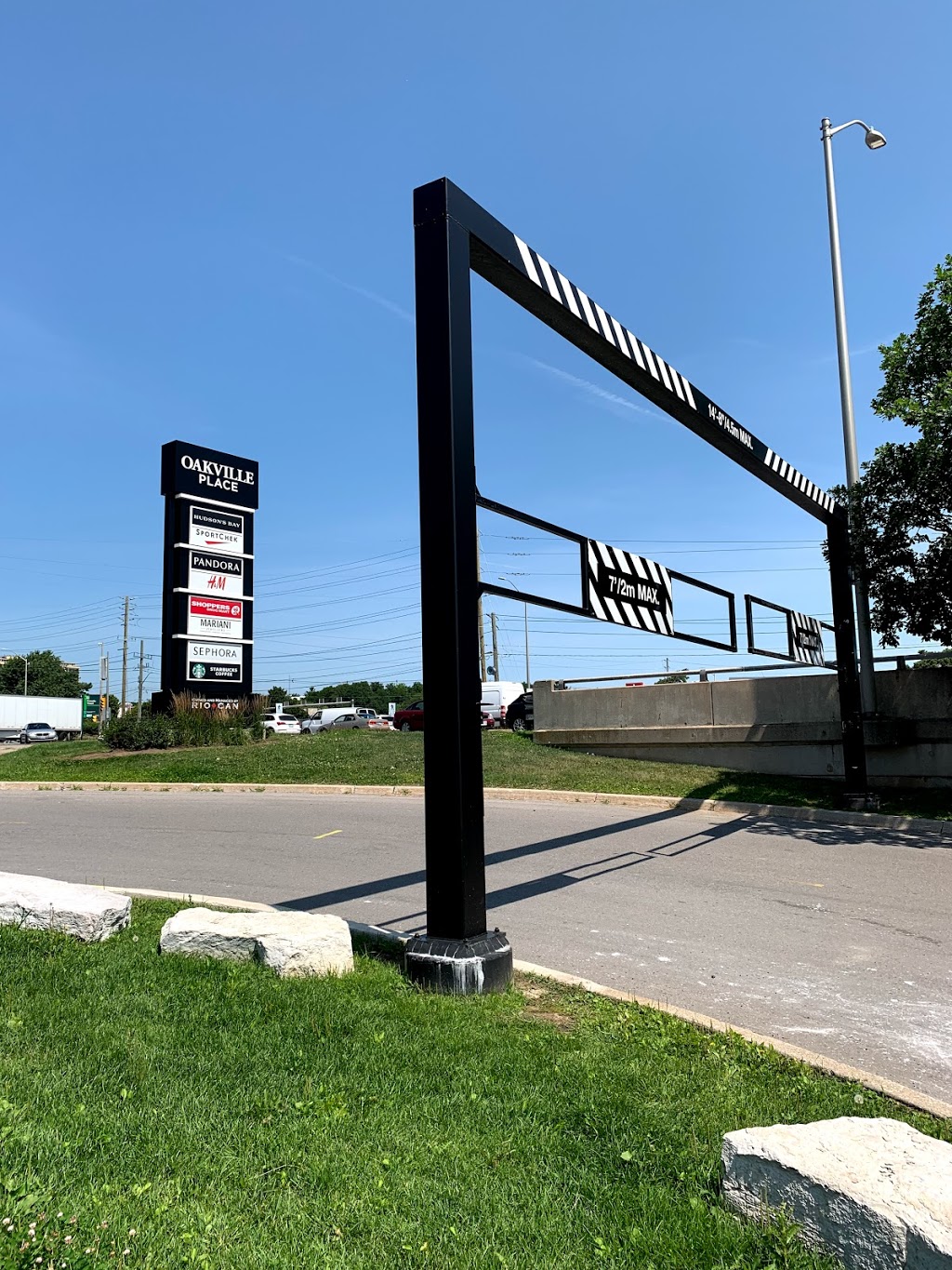 TD Canada Trust Branch and ATM | 321 Iroquois Shore Rd, Oakville, ON L6H 1M3, Canada | Phone: (905) 845-6621