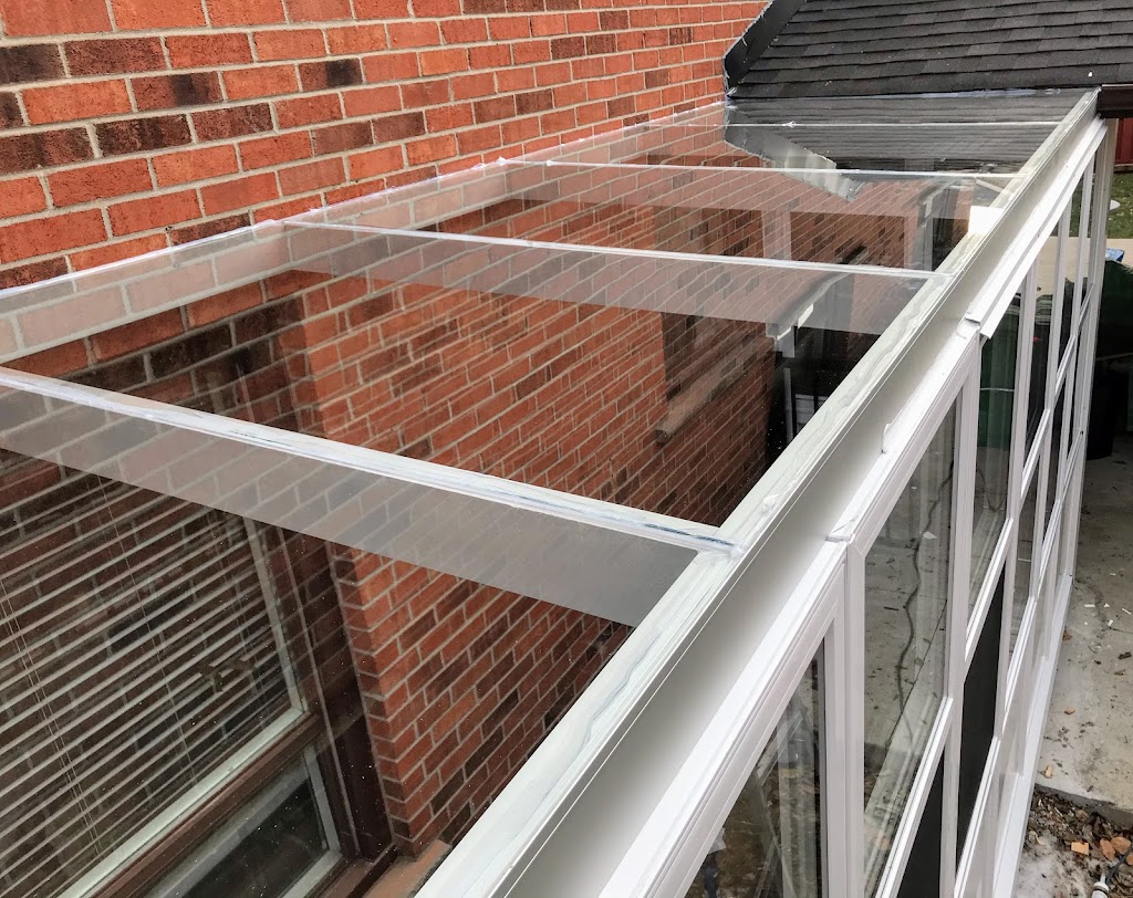 Ontario Aluminum & Glass | 4 Jenet Ave, Toronto, ON M6H 1R4, Canada | Phone: (416) 533-7921