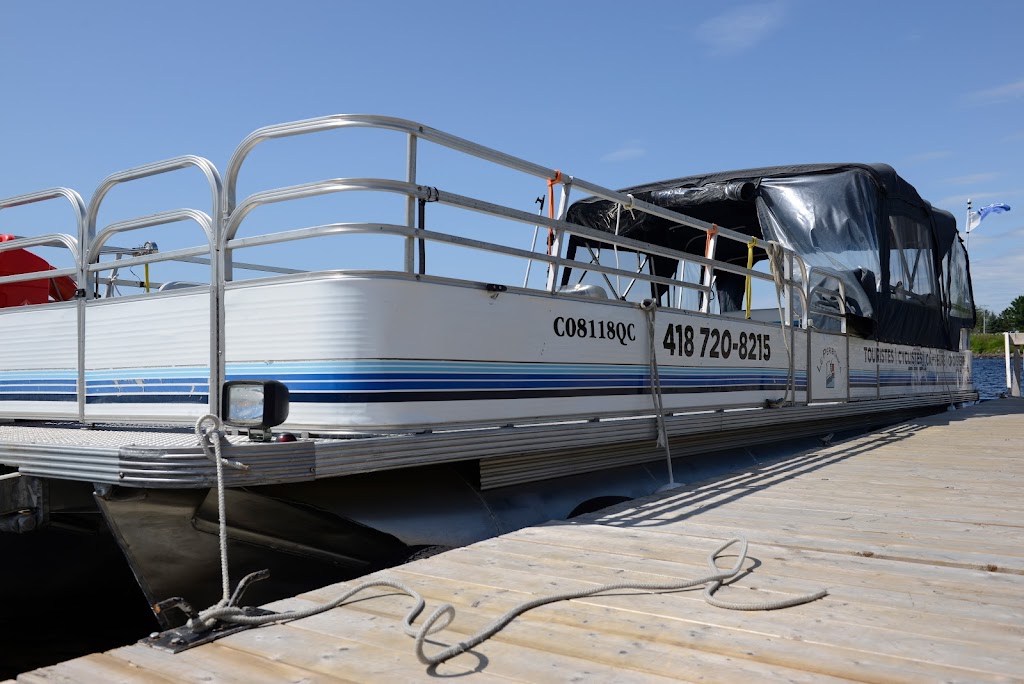 Navette nautique «Le Péribonka» | 375 Rue Édouard Niquet, Péribonka, QC G0W 2G0, Canada | Phone: (418) 720-8215