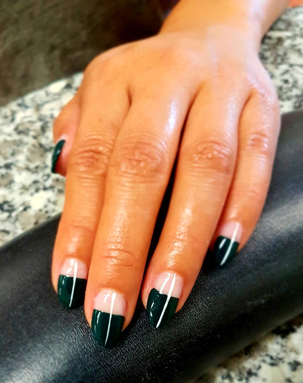 You & Me Nails spa | 328 Kerr St, Oakville, ON L6K 3B5, Canada | Phone: (905) 844-5780