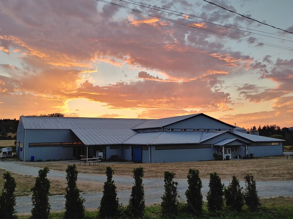 Westside Stables | 6404 Central Saanich Rd, Saanichton, BC V8M 1Z4, Canada | Phone: (250) 544-0050