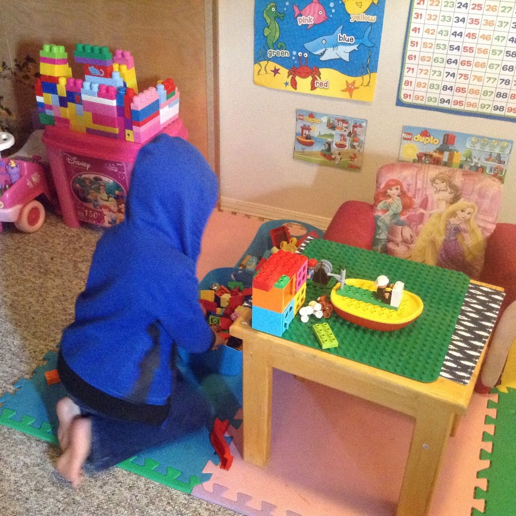 Kliezl and Friends Daycare | 13114 107 Ave, Surrey, BC V3T 2G3, Canada | Phone: (778) 251-7047
