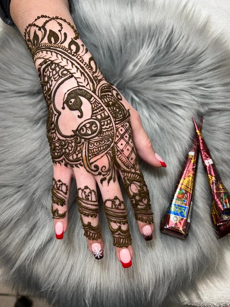 Color Nails & SPA | 2983 Pembina Hwy, Winnipeg, MB R3T 2H5, Canada | Phone: (204) 691-7878