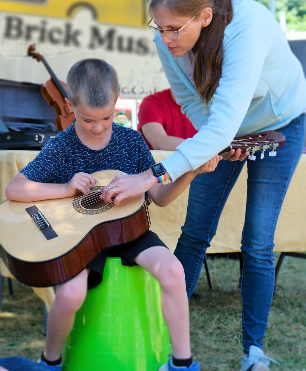 Yellow Brick Music | Watson Mall, Ayr, ON N0B 1E0, Canada | Phone: (519) 838-6544