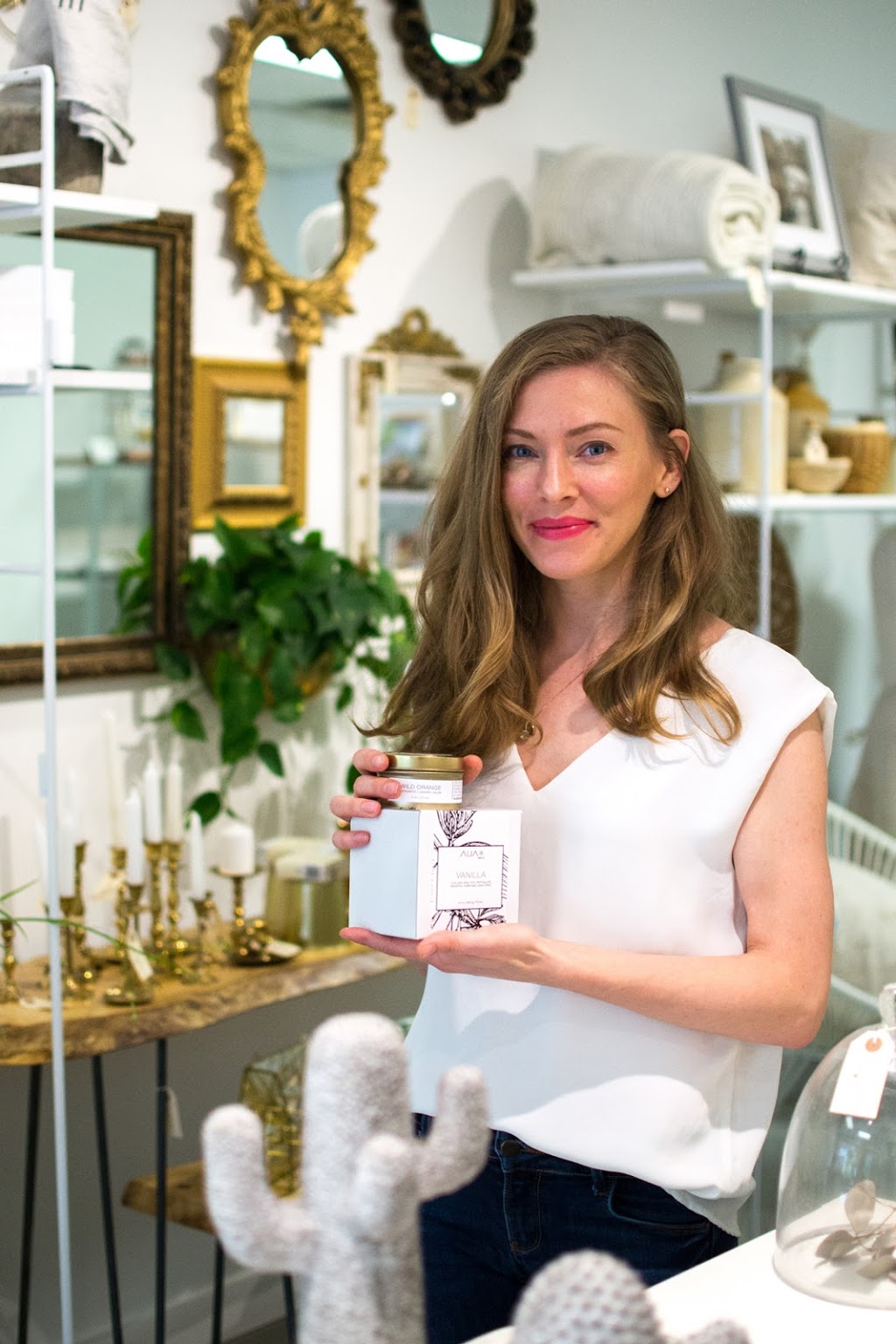AIJA Candle Studio | 14-122 Sherwood Forest Square, London, ON N6G 5G8, Canada | Phone: (226) 224-8466