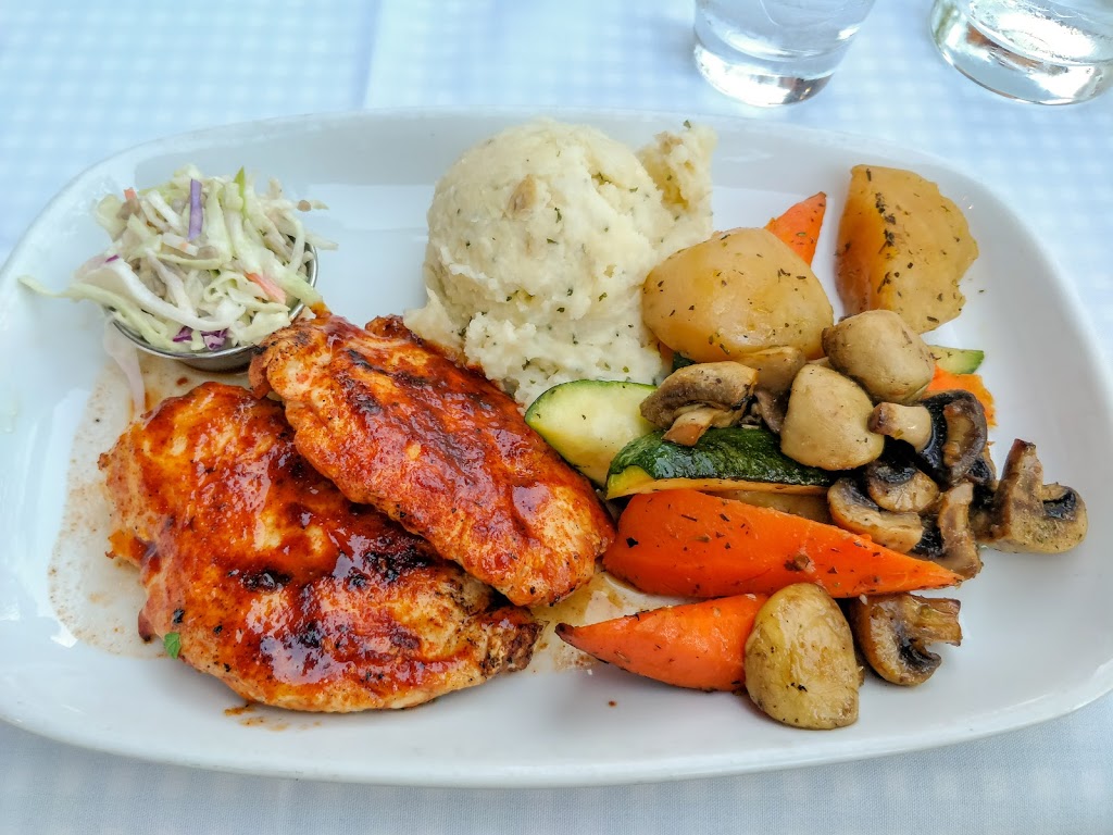 Marios Kitchen | 1105 56 St, Delta, BC V4L 2A2, Canada | Phone: (604) 943-4442