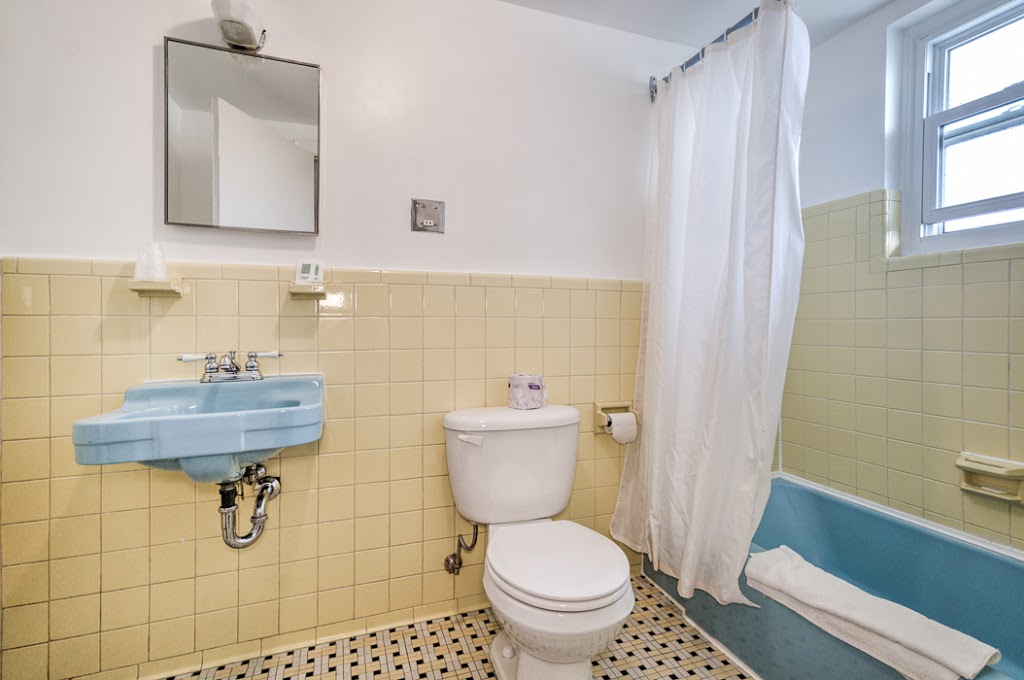 Motel Grande-Ile | 1215 Boulevard Monseigneur-Langlois, Salaberry-de-Valleyfield, QC J6S 1C1, Canada | Phone: (450) 373-9080