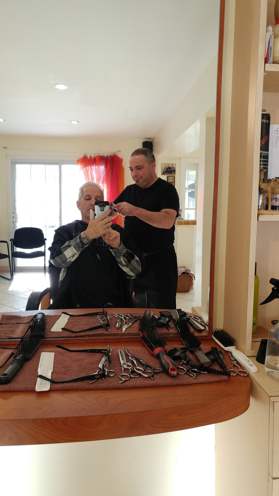 Coiffure Renaissance | 345 Chemin Cherrier, LÎle-Bizard, QC H9C 1E5, Canada | Phone: (514) 620-1171