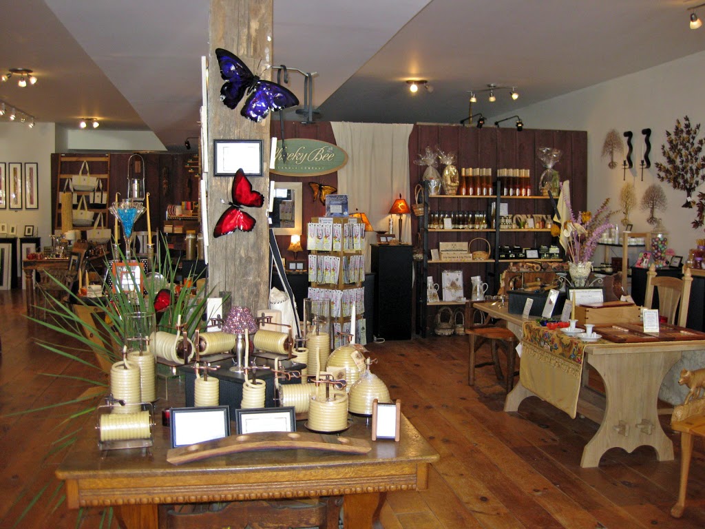 Cheeky Bee Candle Company and Gallery | 23 Main St, Warkworth, ON K0K 3K0, Canada | Phone: (705) 924-9330