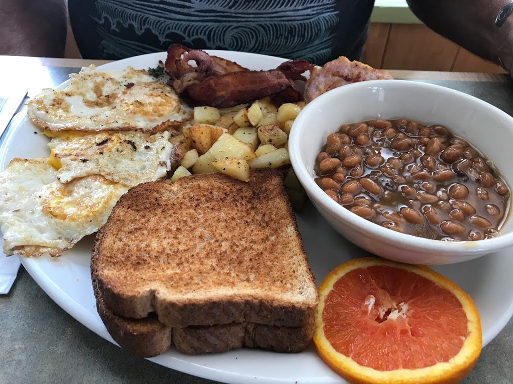 The Monarch and The Milkweed | 5548 Hwy 620, Coe Hill, ON K0L 1P0, Canada | Phone: (905) 933-5073