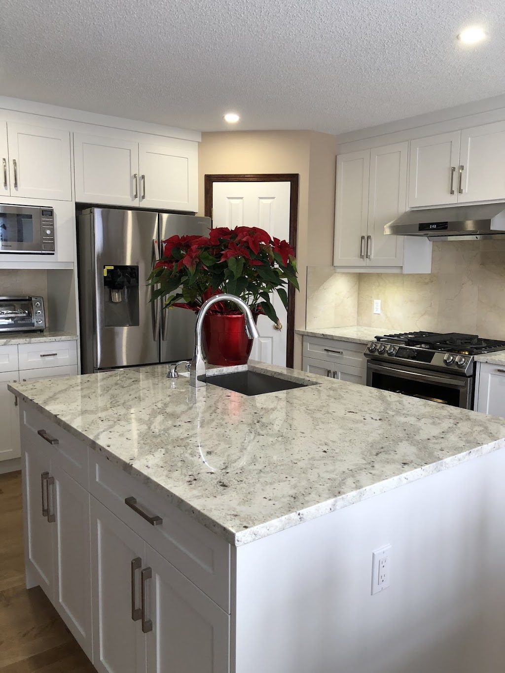 Brightway Woodworking Ltd | 11010 46 St SE #32, Calgary, AB T2C 1G4, Canada | Phone: (403) 604-1815