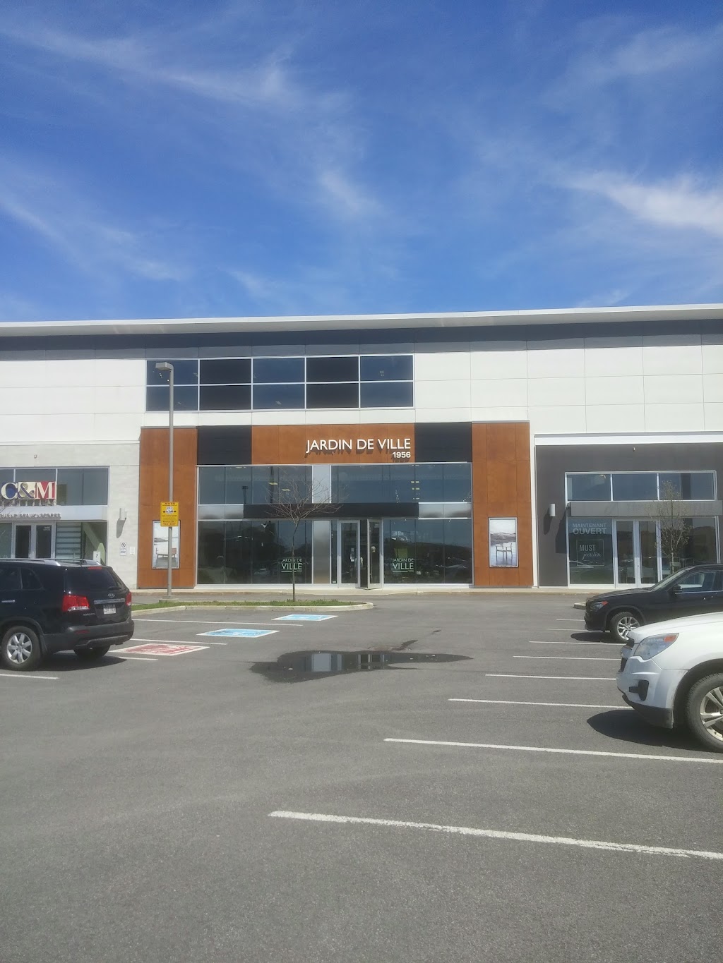 Jardin De Ville | 8480 Boulevard Leduc, Brossard, QC J4Y 0K7, Canada | Phone: (450) 445-3929