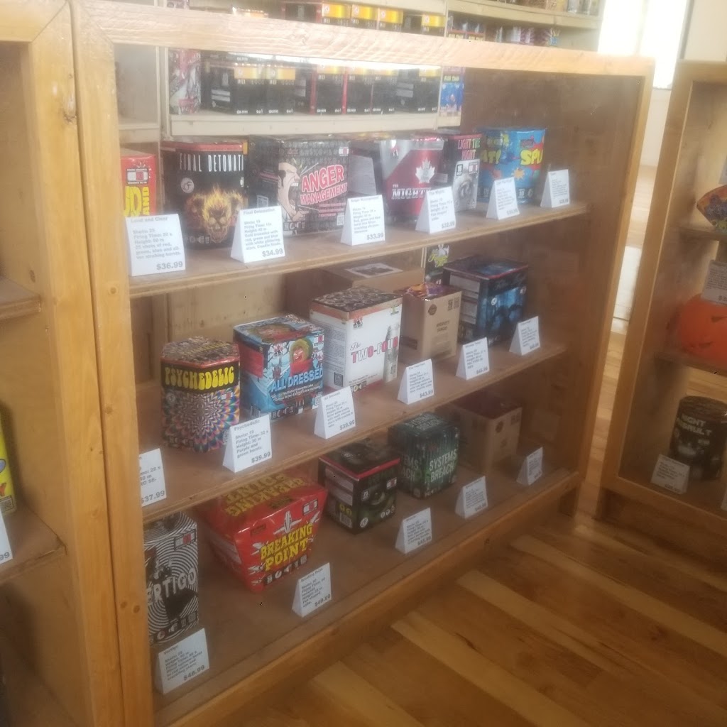 Uncle Johns Fireworks Egremont | 22009 AB-28, AB T0A 0Z0, Canada | Phone: (780) 936-3451