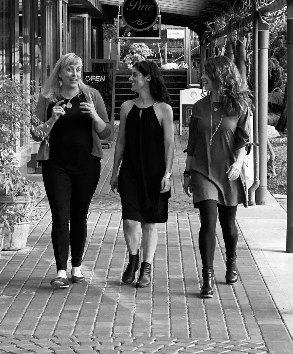 Market Collective (Matticks Farm) | 5325 Cordova Bay Rd #115, Victoria, BC V8Y 2L3, Canada | Phone: (778) 433-5325