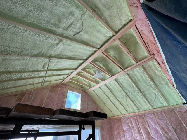 KNG Insulators Spray Foam Insulation | 2704 Dafoe Rd, Combermere, ON K0J 1L0, Canada | Phone: (613) 633-3053