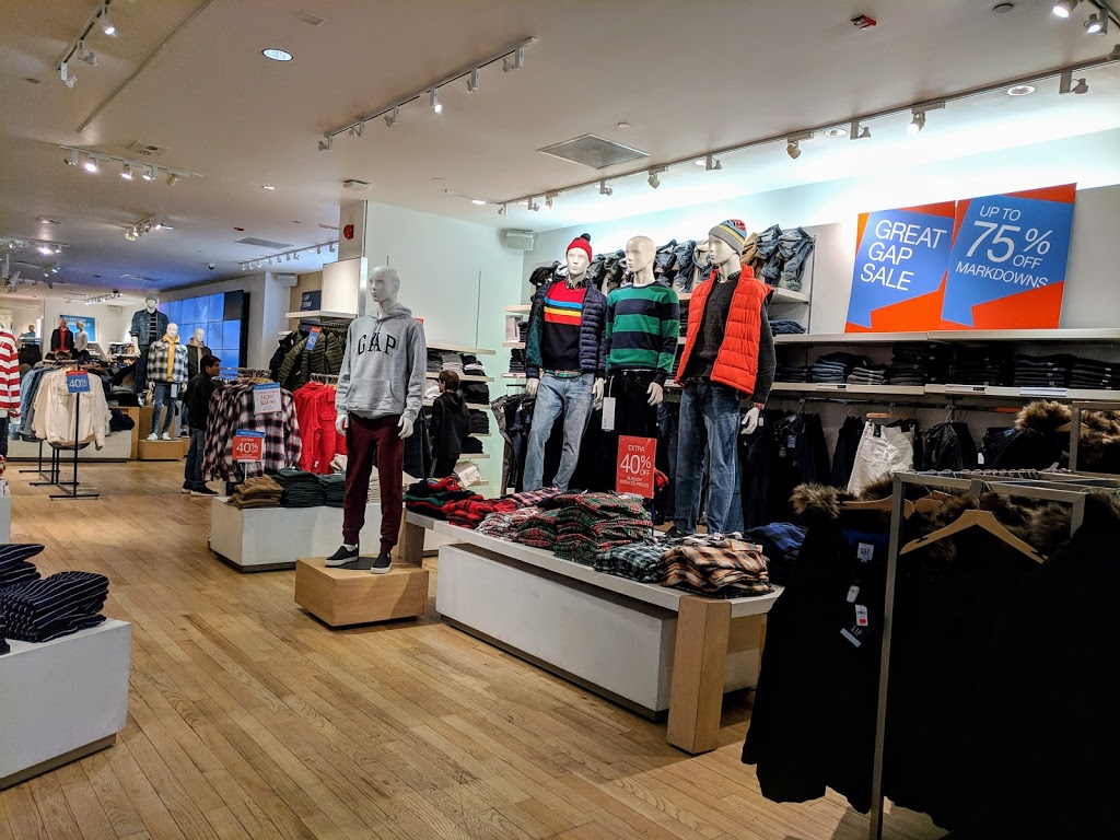 Gap | Yorkdale Shopping Centre, 3401 Dufferin St, North York, ON M6A 2T9, Canada | Phone: (416) 783-5684