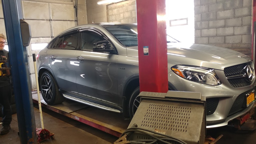 Hewitt International Auto Inc | 690 Englewood Ave, Buffalo, NY 14223, USA | Phone: (716) 836-9263