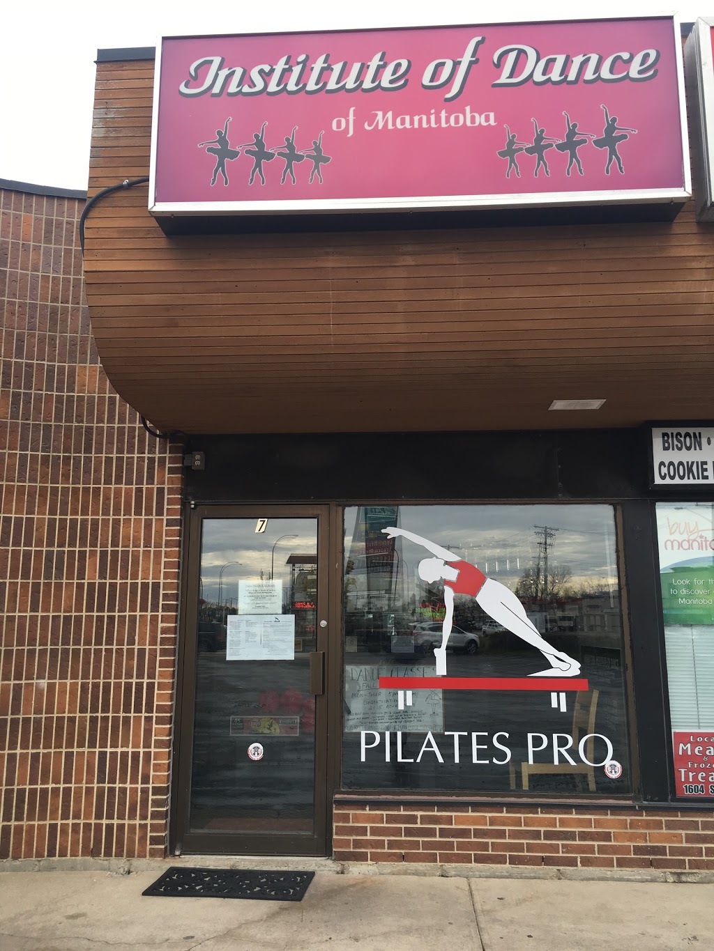 Pilates Pro | 7-1604 St Marys Rd, Winnipeg, MB R2M 3W5, Canada | Phone: (204) 291-6281