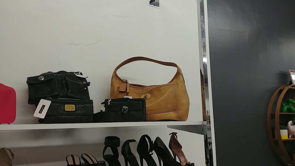 Hello Again | 728 Belmont Ave W, Kitchener, ON N2M 1P2, Canada | Phone: (519) 749-8167