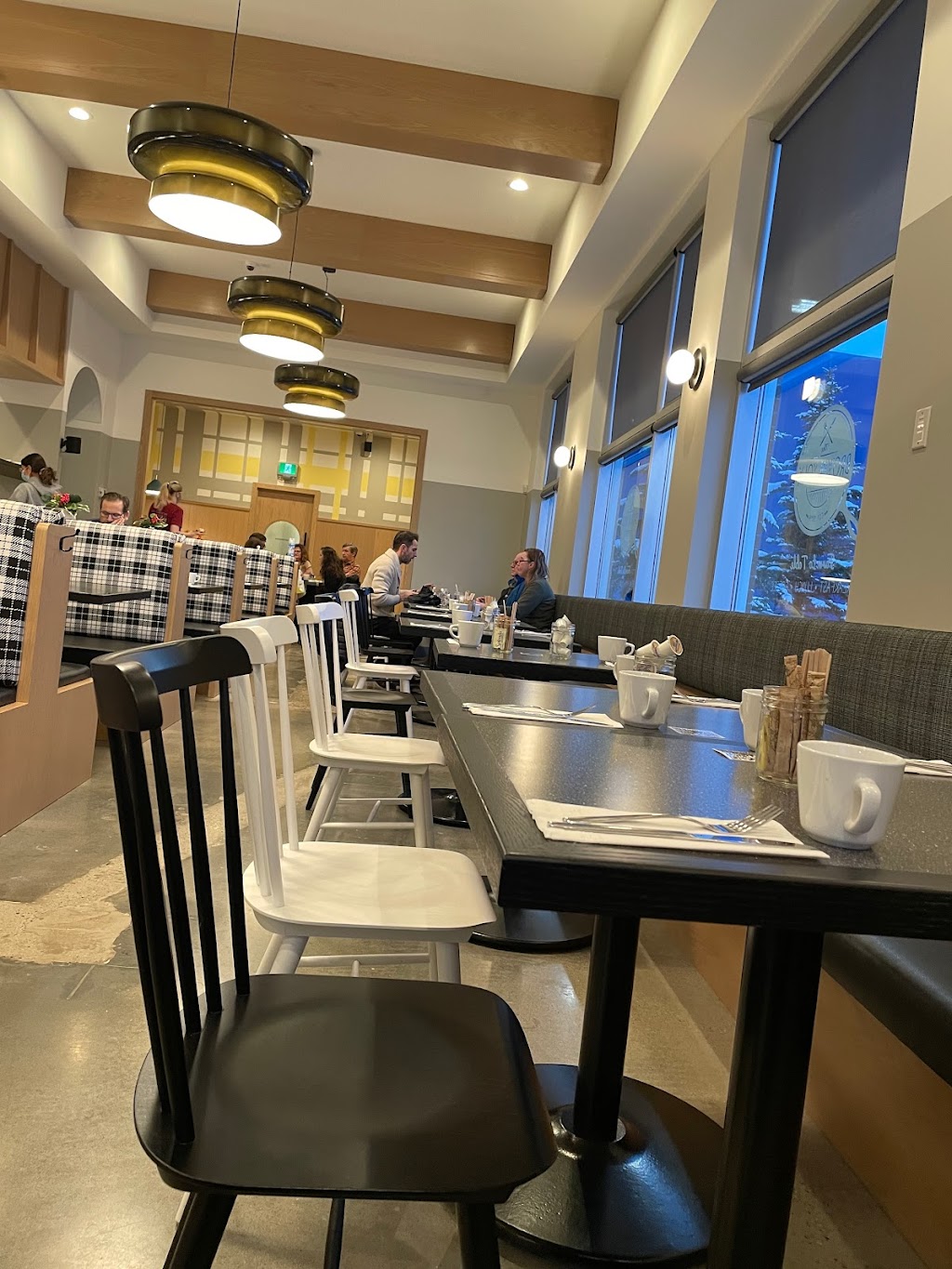 The BroKin Yolk | 1641 102 St NW, Edmonton, AB T6N 0B1, Canada | Phone: (780) 540-9070