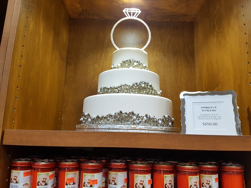 La Novita Bakery | 25 John St, Mississauga, ON L5A 1Y5, Canada | Phone: (905) 279-7557