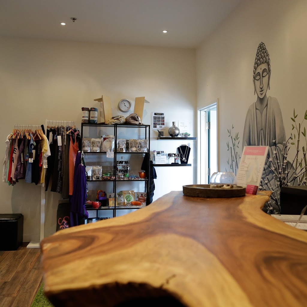 Namaste Yoga St-Nicolas | 580 Route des Rivières #205, Saint-Nicolas, QC G7A 2T6, Canada | Phone: (418) 446-6744