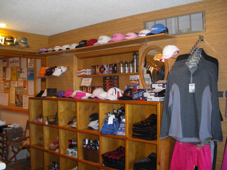 Duntroon Highlands Golf Club | 1226 Concession 10 N Nottawasaga Rd, Duntroon, ON L0M 1H0, Canada | Phone: (705) 445-3554