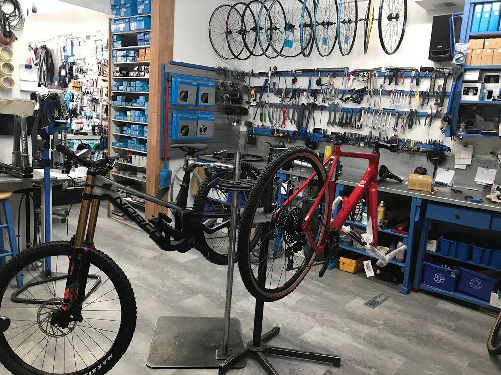 Bicycles St-Antoine Inc. | 703 14e Av S, Saint-Jérôme, QC J7Z 4B8, Canada | Phone: (450) 436-3398