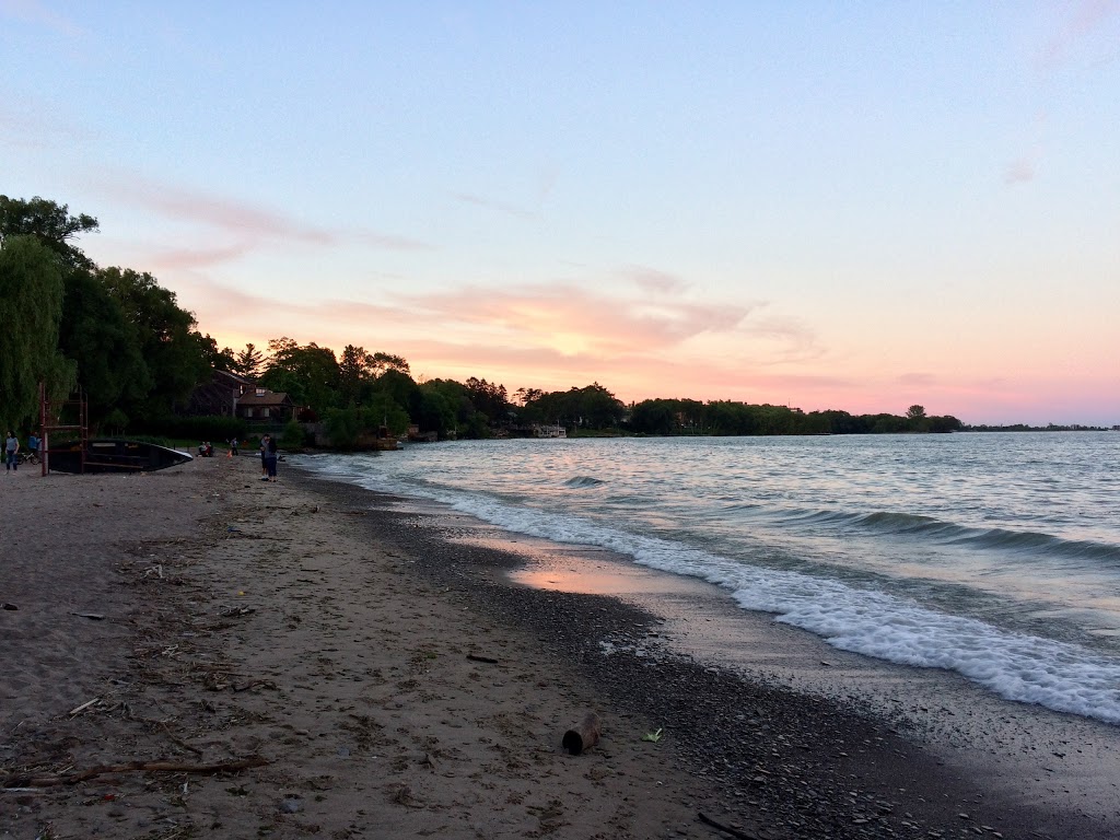 Marie Curtis Park | 2 Forty Second St, Etobicoke, ON M8W 3P2, Canada | Phone: (416) 392-2489
