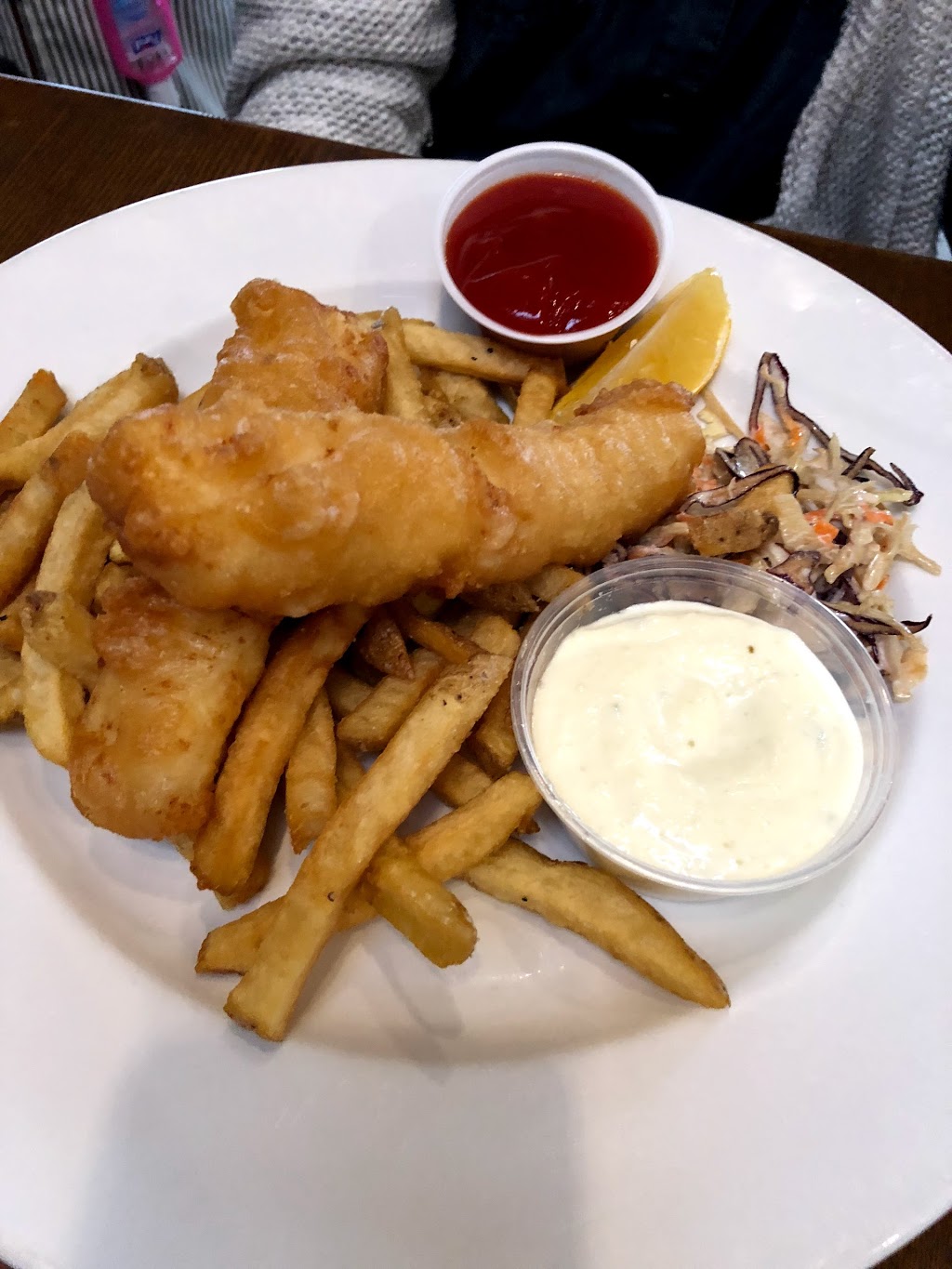 Northlands Bar and Grill | 3400 Anne Macdonald Way, North Vancouver, BC V7G 2S7, Canada | Phone: (604) 924-2950
