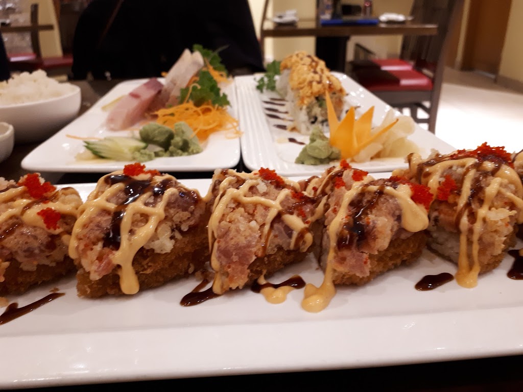 Sushi Kui Japanese Restaurant | 2 Orchard Heights Blvd, Aurora, ON L4G 6M6, Canada | Phone: (905) 727-8822