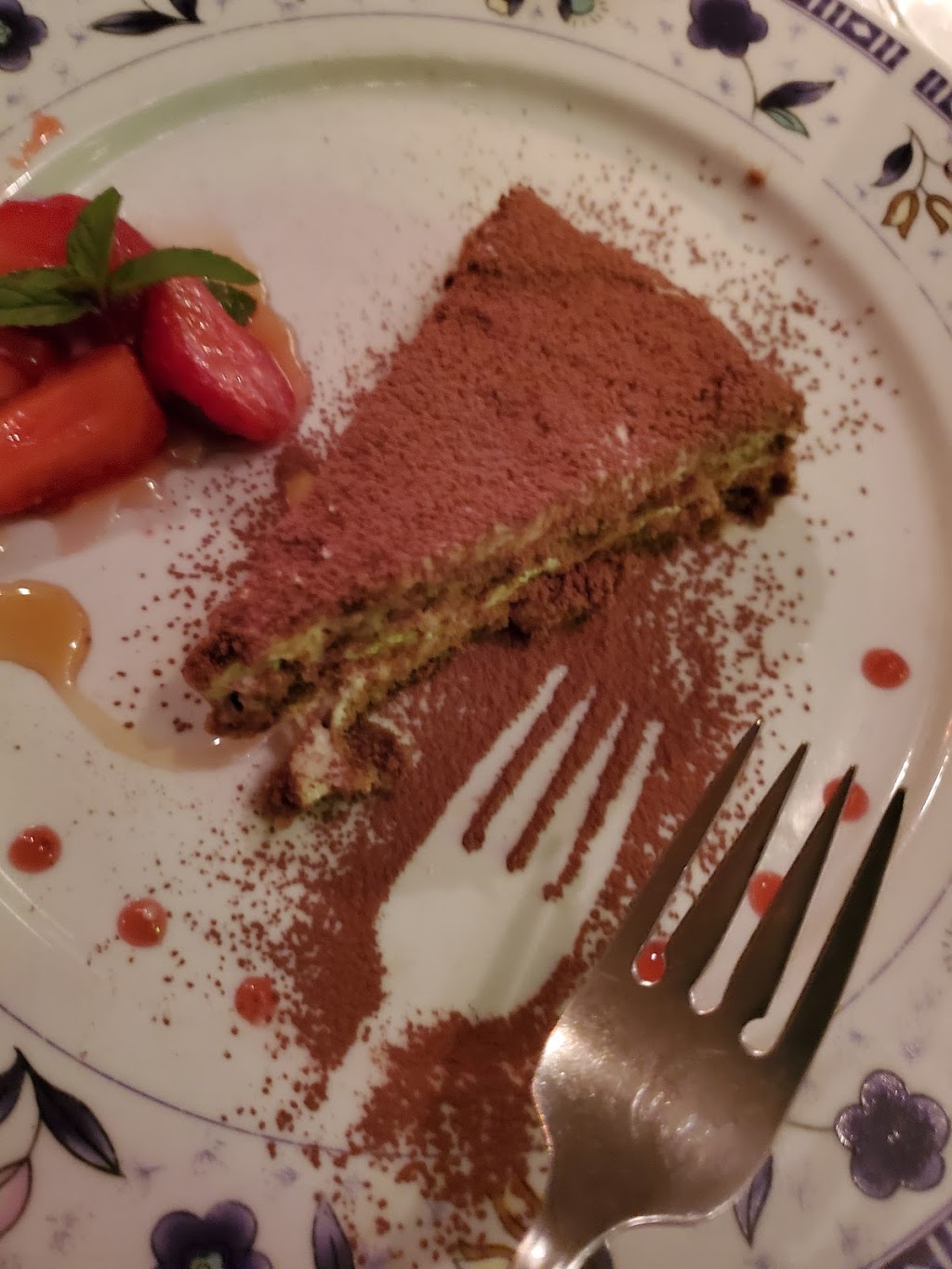 Restaurant Esmeralda Sur-Lac | 1223 Chemin du Chantecler, Sainte-Adèle, QC J8B 2Y3, Canada | Phone: (450) 229-5151