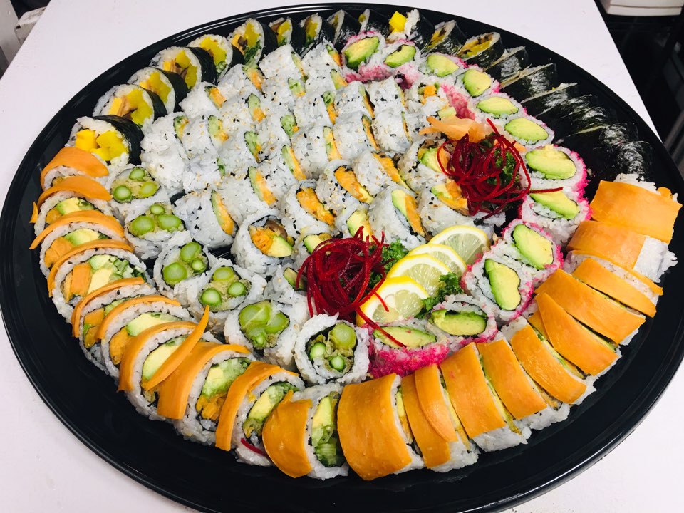 Kibo Sushi Lake Shore | 2945 Lake Shore Blvd W, Etobicoke, ON M8V 1J5, Canada | Phone: (416) 792-4798