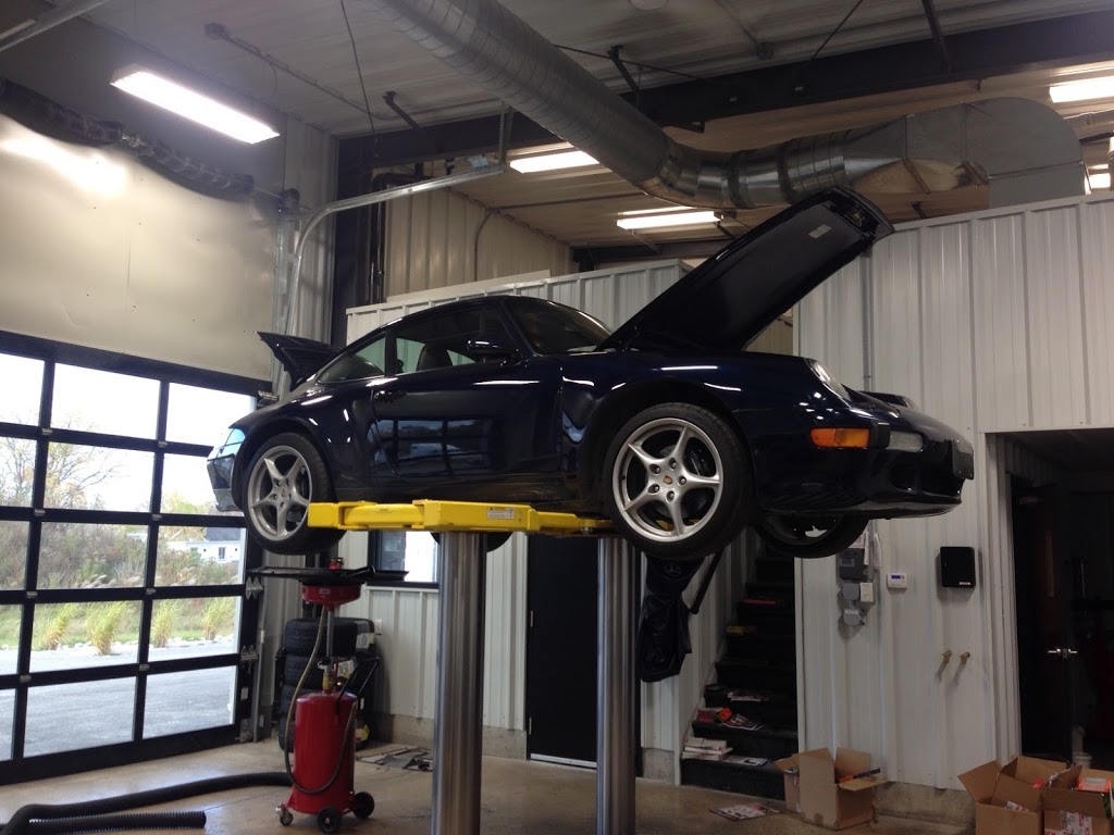 Collingwood Fine Cars | 370 Raglan St, Collingwood, ON L9Y 3Z1, Canada | Phone: (705) 444-1115