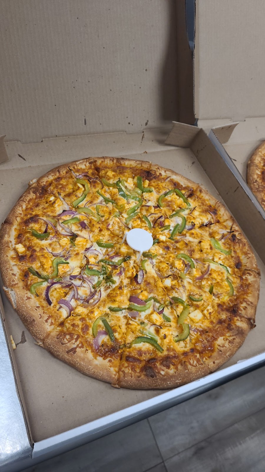 SPICY CRUST PIZZA & WINGS | 310 Limeridge Rd W, Hamilton, ON L9C 2V2, Canada | Phone: (289) 755-5050