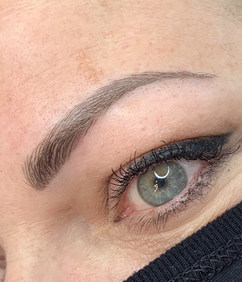 DESIGNER BROWS | 540 Bryce Pl, Stittsville, ON K2S 0N2, Canada | Phone: (613) 884-2729