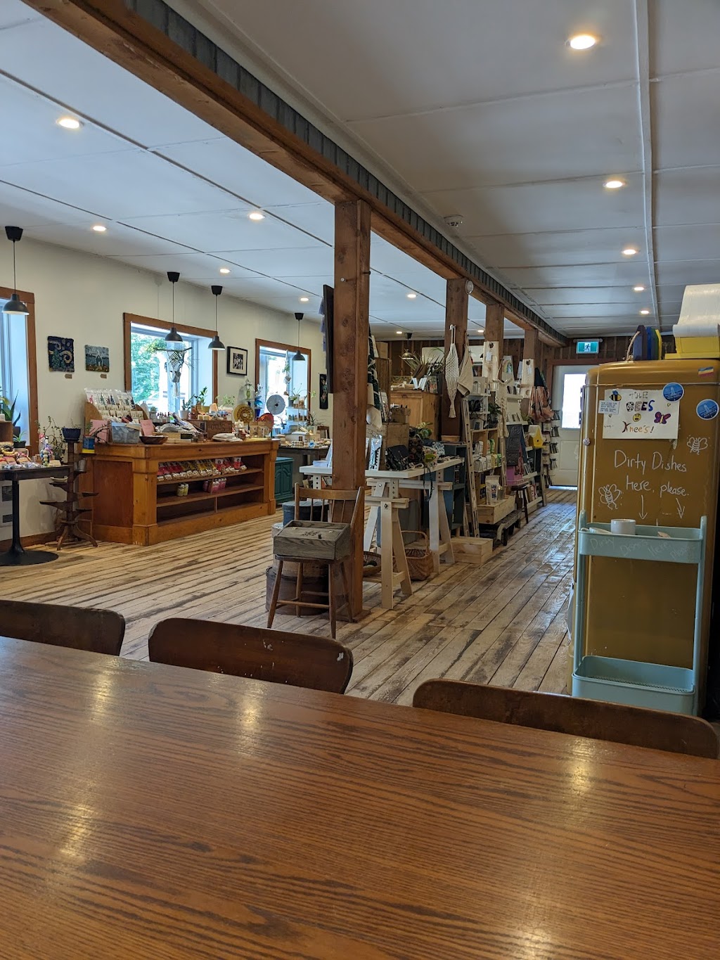 Bees Knees General Store & Bakery | 498 Main St, Lawrencetown, NS B0S 1M0, Canada | Phone: (902) 955-0230