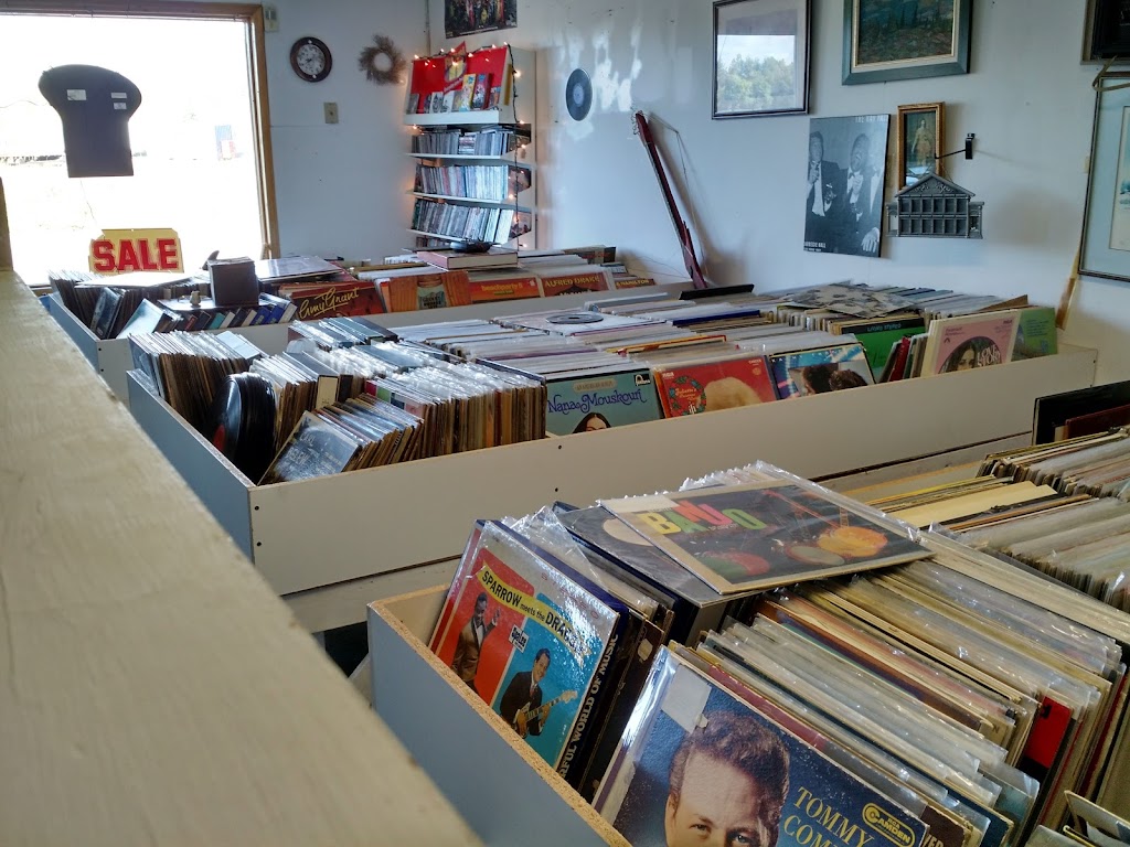 Crazy Als Liquidation Centre | 5664 NB-10, Hardwood Ridge, NB E4A 1A4, Canada | Phone: (506) 326-9005